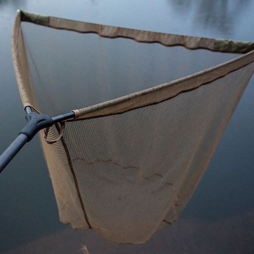 Trakker Sanctuary T8 Landing Net 42inch