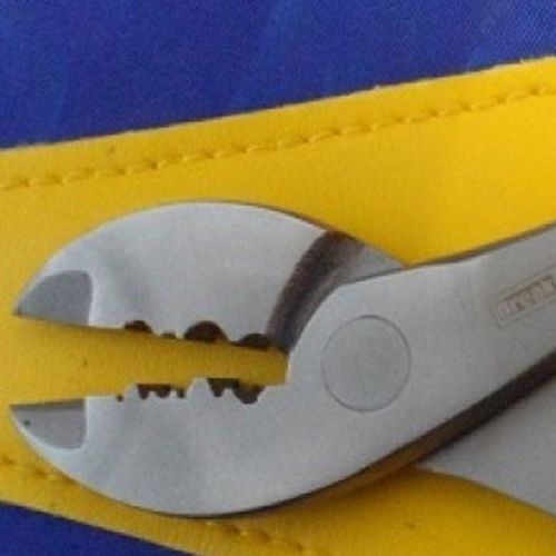 Breakaway Crimping Pliers