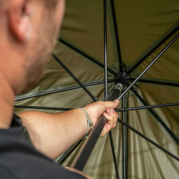 Avid Carp Revolve 60 Inch Brolly System