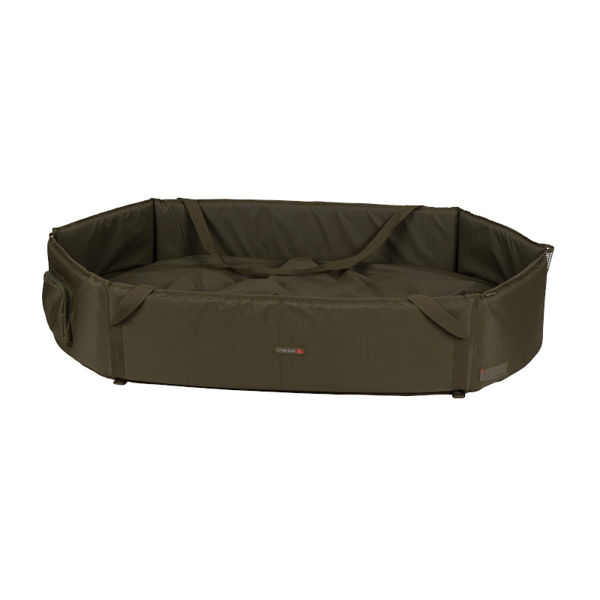 Trakker Sanctuary Deluxe Oval Cribs