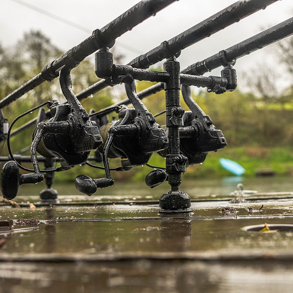 Avid Carp Lok Down Adjustable Buzz Bars