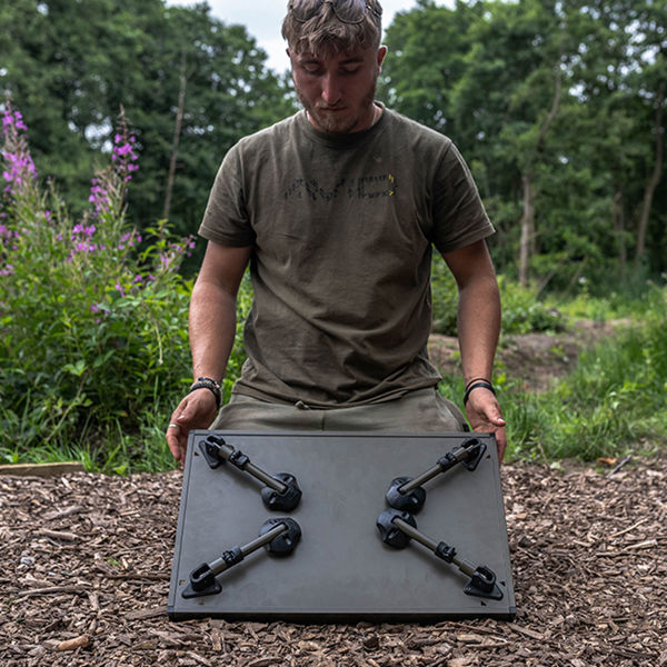 Avid Carp Double Decker Bivvy Table