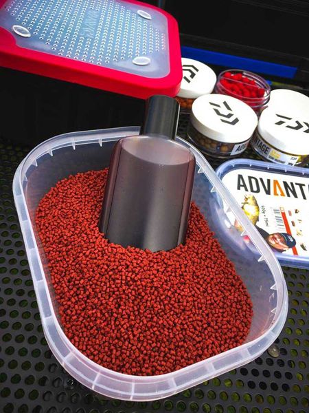 Daiwa Advantage Baits Natural Scopex Method Box 500g