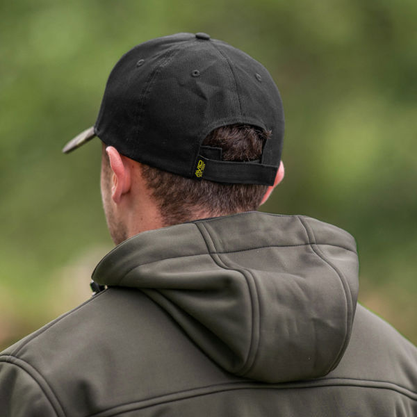 Avid Carp Black & Camo Cap