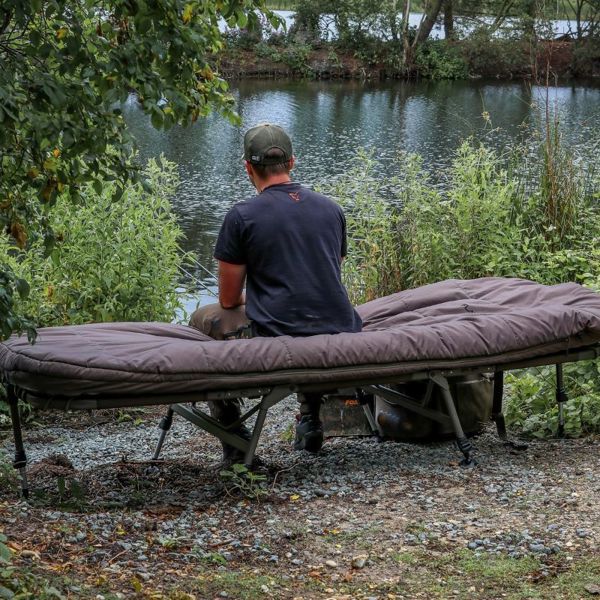 Fox Flatliner 8 Leg Bedchair Sleep Systems